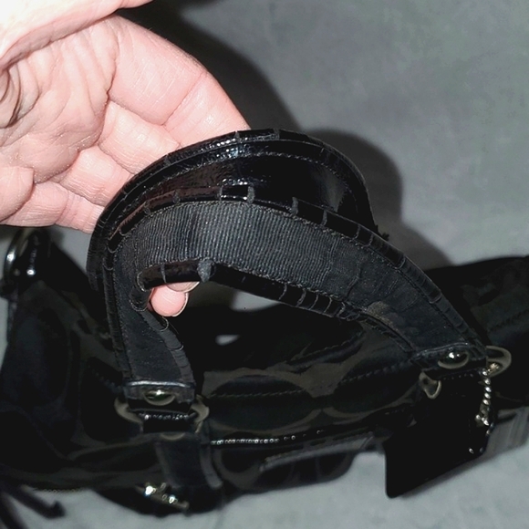 Coach Poppy Signature Tote Bag Purse - Picture 14 of 16